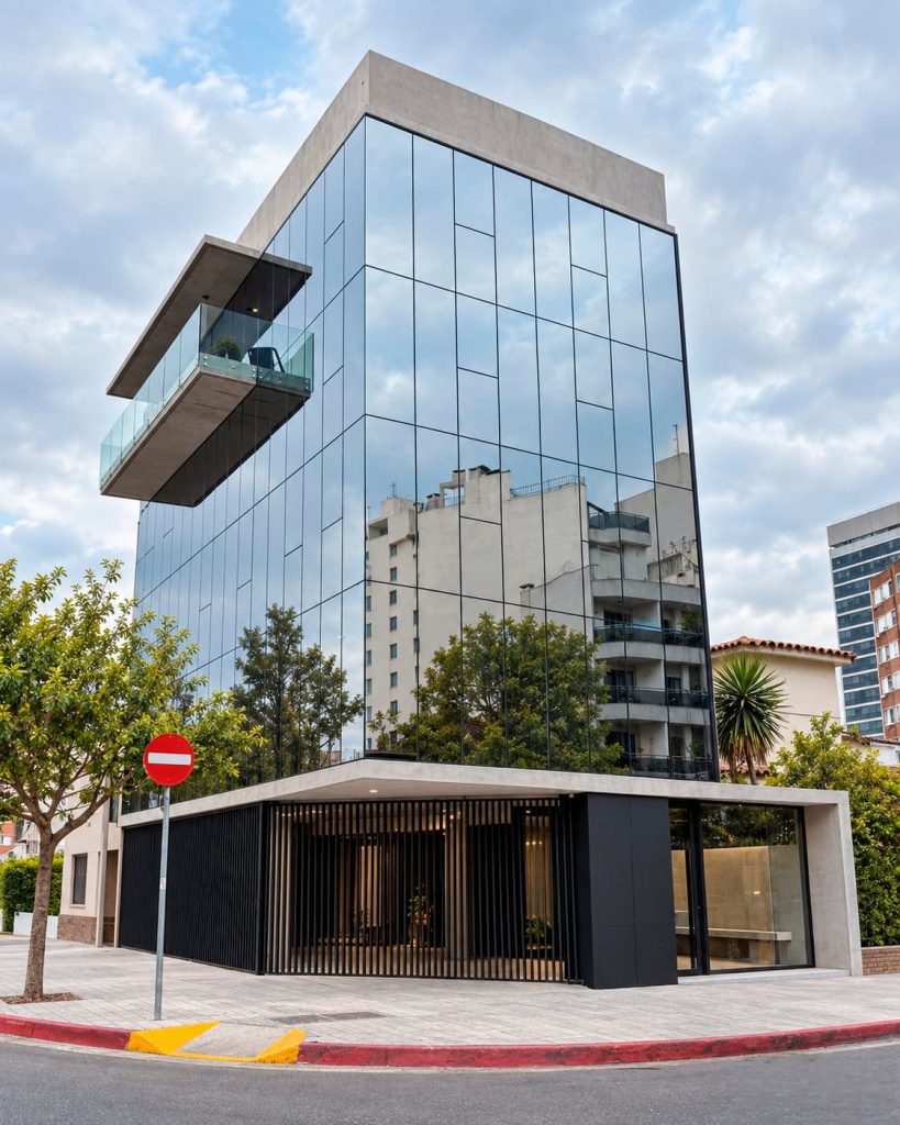 Edificio ALMS+Sign, oficinas de ALMS+ Arquitectos en Montevideo